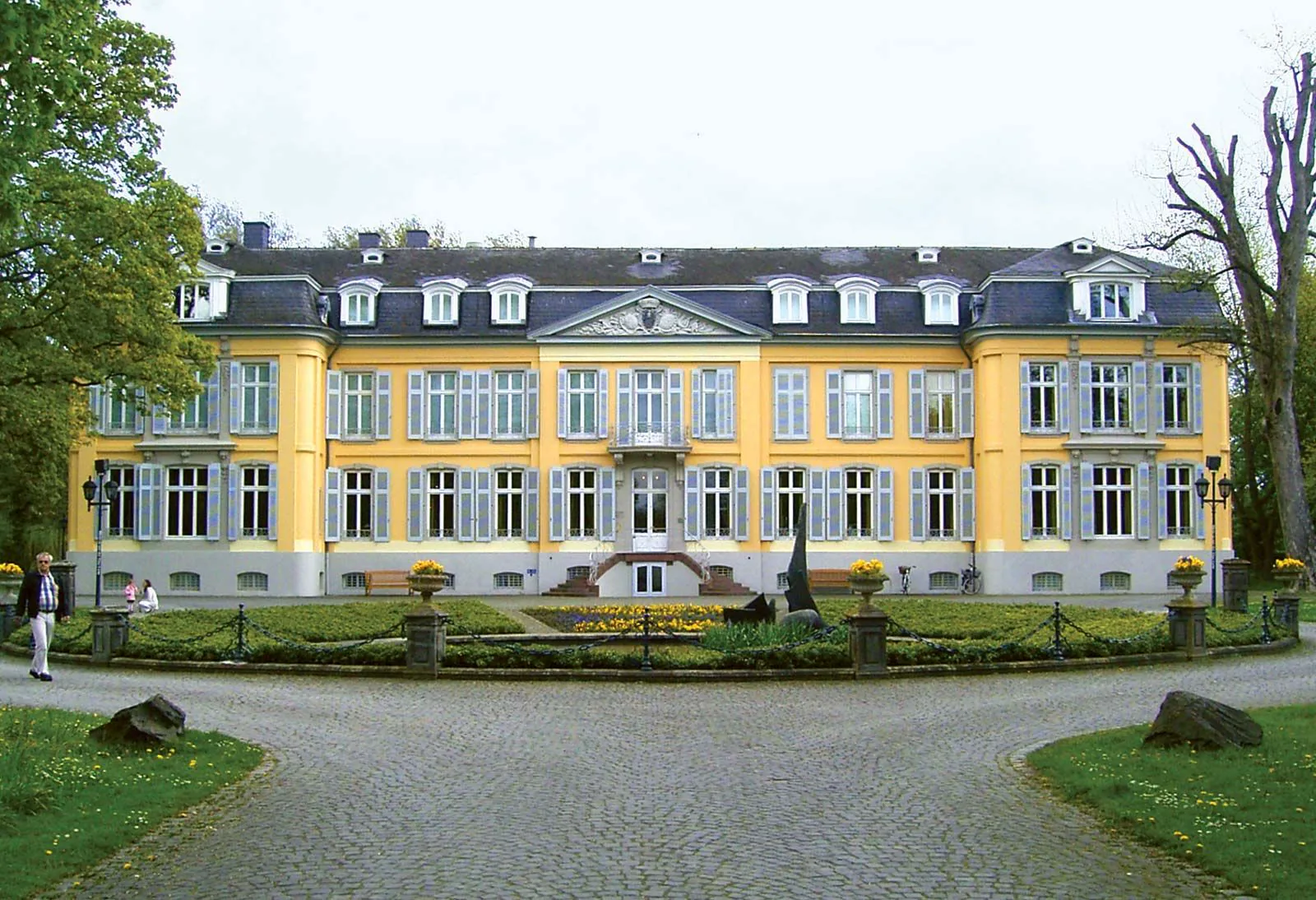 Haus in Leverkusen kaufen – Ihr Weg zum Eigenheim zwischen Rhein, Stadt und Natur